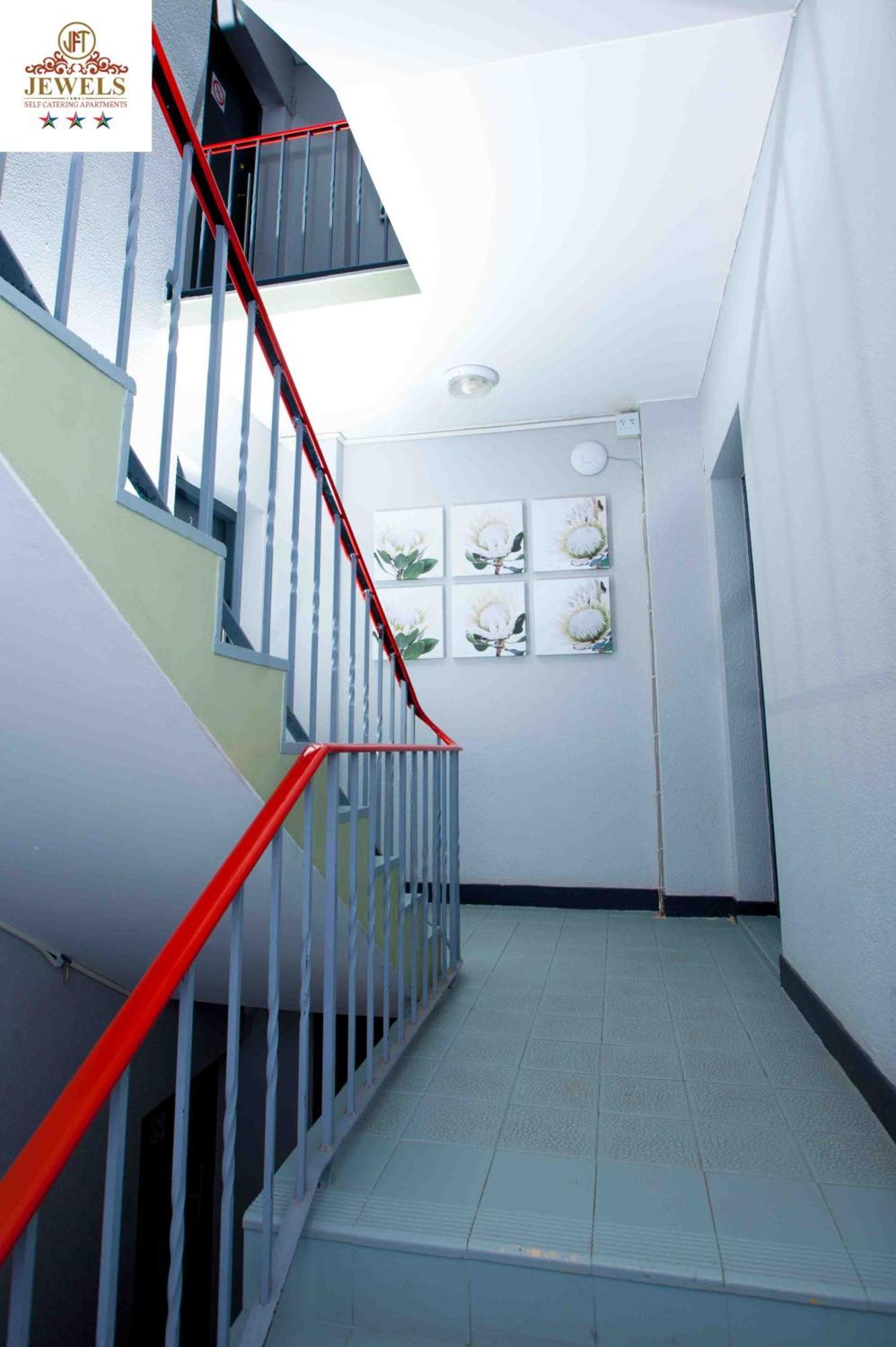 Bed and Breakfast Jft Self Catering Units East London Exteriér fotografie